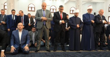 وزير الأوقاف ومحافظ الجيزة يفتتحان مسجد النور فى قرية عرب أبو عريضة