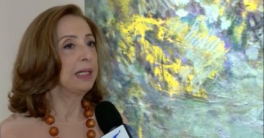 نازلى مدكور تتحدث فى معرض أربيل الدولى عن الحركة التشكيلية المصرية