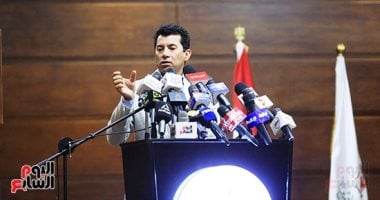 أشرف صبحي: بروتوكول تعاون بين الوزارة والإعلاميين خطوة للعمل المؤسسي
