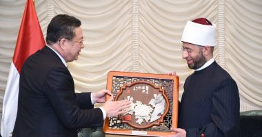 وزير الأوقاف يستقبل نائب مدير اللجنة الوطنية الصينية للشئون العرقية وزير الأوقاف يستقبل نائب مدير اللجنة الوطنية الصينية للشئون العرقية