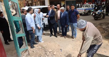 محافظ المنوفية يتفقد مشروعات الرصف والتطوير بقويسنا باستثمارات تقارب الـ 52 مليون جنيه