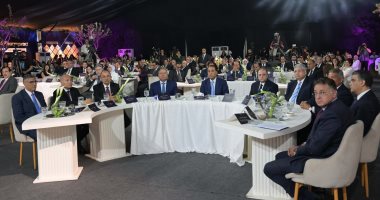 رئيس الوزراء يشهد احتفالية هيئة الدواء لحصولها على اعتماد منظمة الصحة العالمية