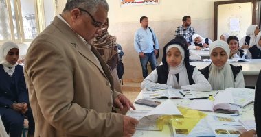 وكيل تعليم الأقصر يتفقد مدارس البياضية ويؤكد على تعزيز القيم التربوية.. صور