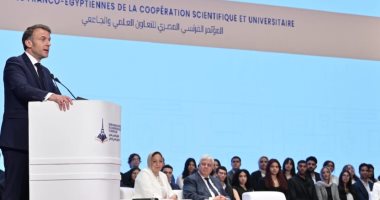 خلال زيارة الرئيس الفرنسى ماكرون لجامعة القاهرة.. توقيع 42 بروتوكول تعاون بين الجامعات المصرية والمؤسسات الفرنسية.. تضم 70 برنامجا و30 درجة علمية مزدوجة تتوافق ومتطلبات سوق العمل