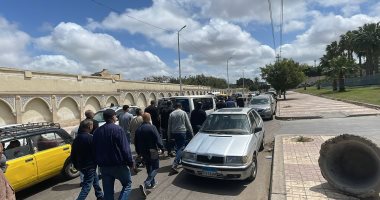 تشييع جثمان حفيد سيد درويش من مسجد المواساة بالإسكندرية.. صور