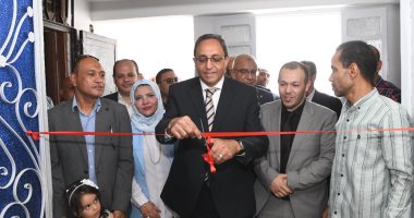 محافظ قنا يفتتح عيادة "الوفاء" للتأمين الصحى بعد تطويرها بـ3 ملايين جنيه