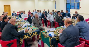 خلال اجتماع 42 حزبا.. أمين عام تحالف الأحزاب يشيد بالزيارة التاريخية للرئيس الفرنسي لمصر.. صور