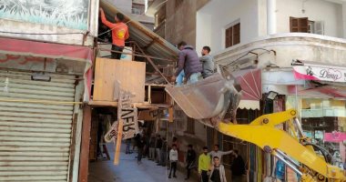 غلق 3 منشآت وضبط 257 حالة إشغال وإزالة 4 أكشاك بشارع خالد بن الوليد بالإسكندرية إزالة إشغالات