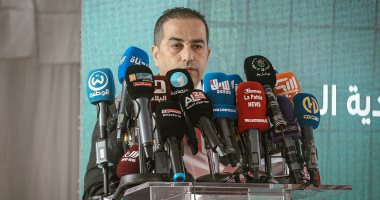 الشبكة نيوز : 
                                            إستقالة حكيم حاج رئيس مولودية الجزائر بعد وداع دوري أبطال أفريقيا
                                        