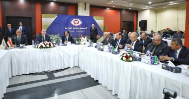 وزير البترول: قطاع البتروكيماويات ركيزة أساسية فى توفير العملة الصعبة