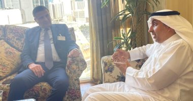 وزير الزراعة: مصر أولى دول العالم فى تصدير البرتقال المصرى والفروالة المجمدة لقاء وزير الزراعة ورئيس مجلس الاعمال الكويتي المصري