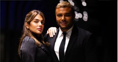 الشبكة نيوز : 
                                            رامي صبرى يتلقى عزاء والدة زوجته السبت المقبل في مسجد الشرطة بالشيخ زايد
                                        