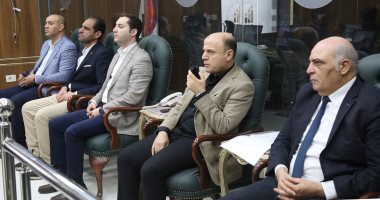 محافظ كفر الشيخ يتابع تطبيق التعريفة الجديدة بجميع المواقف.. صور