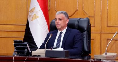 محافظ الإسماعيلية يعلن تعريفة الركوب الجديدة لسيارات الأجرة والتاكسى اللواء أكرم محمد جلال محافظ الإسماعيلية