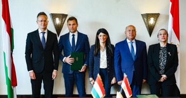 وزيرة التخطيط ووزير الخارجية والتجارة المجرى يترأسان اجتماعات اللجنة المصرية المجرية