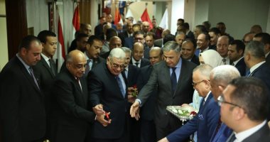 وزير العدل يفتتح مكتب توثيق الشهر العقارى بمجمع محاكم مجلس الدولة بالإسكندرية