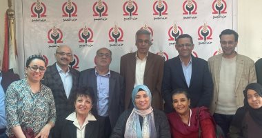 خالد البلشى في زيارته لجريدة الأهالى: نحرص على زيادة سنوية للبدل خلال زيارة جريدة الاهالى