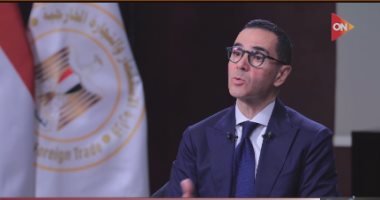 وزير الاستثمار: نستهدف تقليل زمن الإفراج عن البضائع إلى يومين بدل أسبوعين المهندس حسن الخطيب وزير الاستثمار والتجارة الخارجية