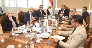 الإسكان: تطوير منطقة سور مجرى العيون أولوية والانتهاء منها فى أسرع وقت تكيف رئاسي