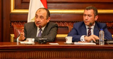 وزير قطاع الأعمال العام يستعرض استراتيجية عمل الوزارة أمام "صناعة النواب"