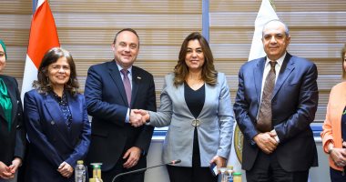 وزيرة التنمية المحلية تبحث مع صندوق الأمم المتحدة للسكان سبل تعزيز التعاون