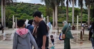 حديقة الأزهر وصلت للعالمية.. المصريون والعرب والأجانب بيتفسحوا هناك (فيديو)