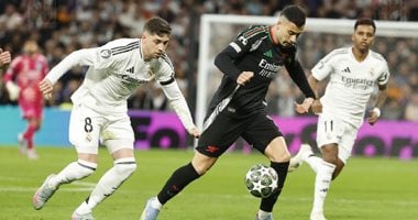 الحلم نيوز : 
                                            يويفا يفرض عقوبة مزدوجة على ريال مدريد بسبب جماهيره
                                        