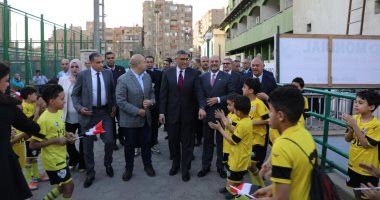 محافظ الجيزة يطلق النسخة الأولى من مونديال المدارس 2025 بالمحافظة.. صور
