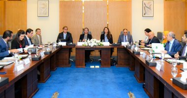 وزيرة البيئة تترأس اجتماع مجلس إدارة مشروع تحويل النظم المالية من أجل المناخ فى مصر
