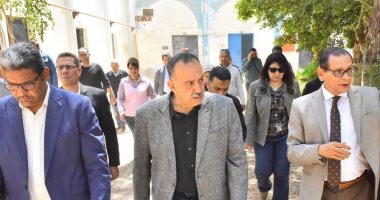 محافظ أسيوط يتفقد أعمال تطوير ورفع كفاءة حاضنة الأعمال التكنولوجية بعرب المدابغ