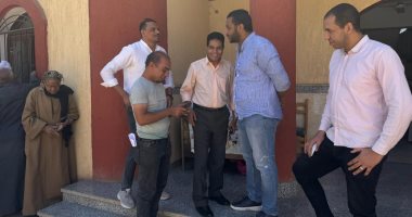 قافلة طبية بمركز شباب "العشى" تختتم أعمالها بالكشف على 990 مريضا بالأقصر