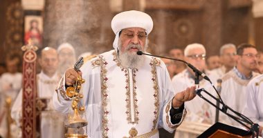 البابا تواضروس الثانى يترأس صلوات البصخة ليوم خميس العهد.. صور