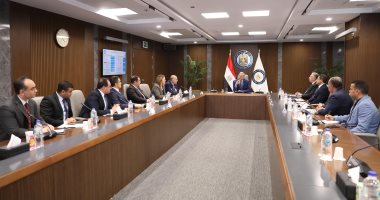 وزير البترول يعقد سلسلة لقاءات مع هيئة مكتب لجنة الطاقة بمجلس النواب خلال اللقاء