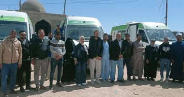 قافلة سكانية شاملة تصل قرية "أم شيحان" بوسط سيناء 