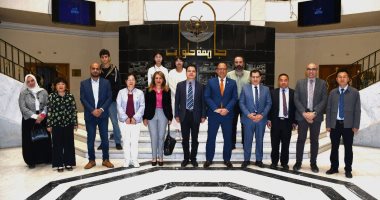 جامعة حلوان تبحث سبل التعاون بمجال الطب الصينى التقليدى مع جامعات صينية جانب من الاستقبال