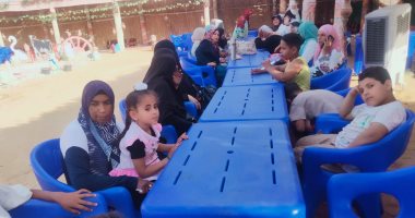 وحدة السكان تدعم 100 سيدة وفتاة فى المدينة الشباب بالطود