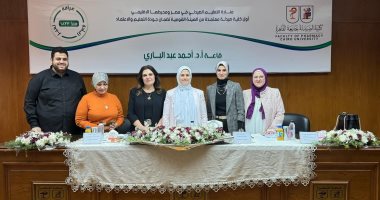 الباحثة نورهان عميرة تحصل على الماجستير من "صيدلة القاهرة" بتقدير امتياز.. صور