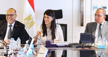 وزيرة التخطيط تتوسع رئيس معهد التخطيط ووزير العمل