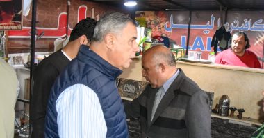 محافظ الإسكندرية يوجه بإزالة الكافتيريات المخالفة وإغلاق المنافذ غير الآمنة بالكيلو 21 محافظ الإسكندرية يوجه بإزالة الكافتيريات المخالفة