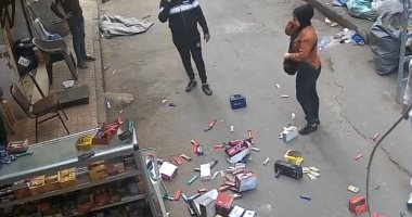 ضبط سيدة بتهمة التعدى على صاحب سوبر ماركت فى الإسكندرية