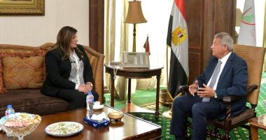 تعاون بين السياحة والأعلى للإعلام للتوعية بأهمية أداء الحج عبر الأطر الرسمية