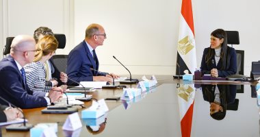 وزيرة التخطيط تبحث مع نائب رئيس البنك الأوروبي تداعيات التطورات الاقتصادية العالمية