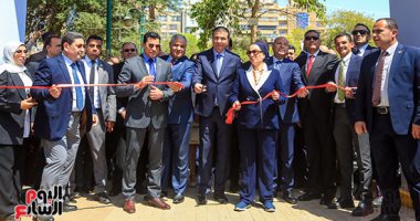 3 وزراء يفتتحون معرض زهور الربيع بالمتحف الزراعى