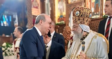 وزير الطيران: الوحدة الوطنية ليست مجرد شعار بل واقع نعيشه فى كل مناسبة تجمع المصريين