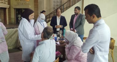 الفرق الطبية المتنقلة للرعاية الصحية تتفقد محيط كنائس أسوان الفرق الطبية المتنقلة تتفقد الكنائس بأسوان