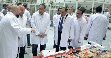 رئيس الوزراء يتفقد مصانع "المصرية السويسرية" للمكرونة والطحن والمركزات بالعاشر