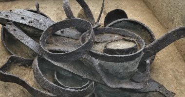 معسكر حرب الثلاثين عاما يكشف تفاصيل الحياة العسكرية بالقرن الـ17 بألمانيا أجزاء معدنية