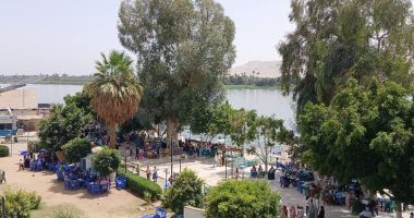 الحضور كامل العدد.. شاهد احتفالات أهالى قنا بشم النسيم على النيل