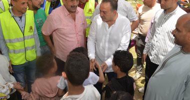 محافظ أسيوط يتفقد الحدائق والمتنزهات لمشاركة المواطنين احتفالهم بشم النسيم