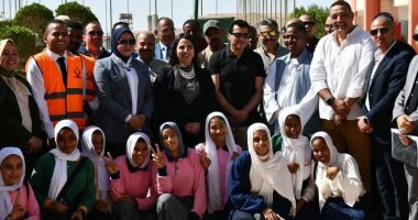 وفد التنسيقية يشارك وزير الشباب في زيارة للبحر الأحمر وافتتاح مشروعات تنموية